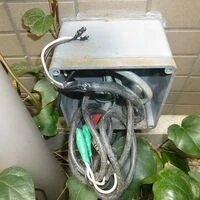 画像1446：避難器具避難ハッチ交換後