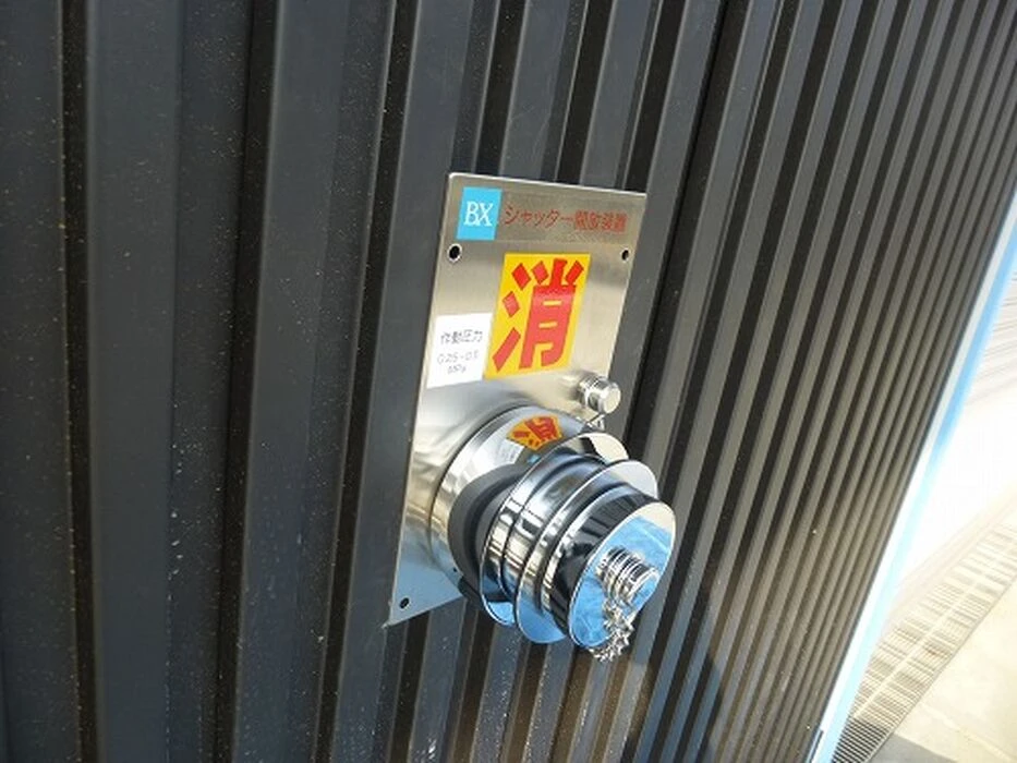 画像1449：避難器具避難ハッチ交換後